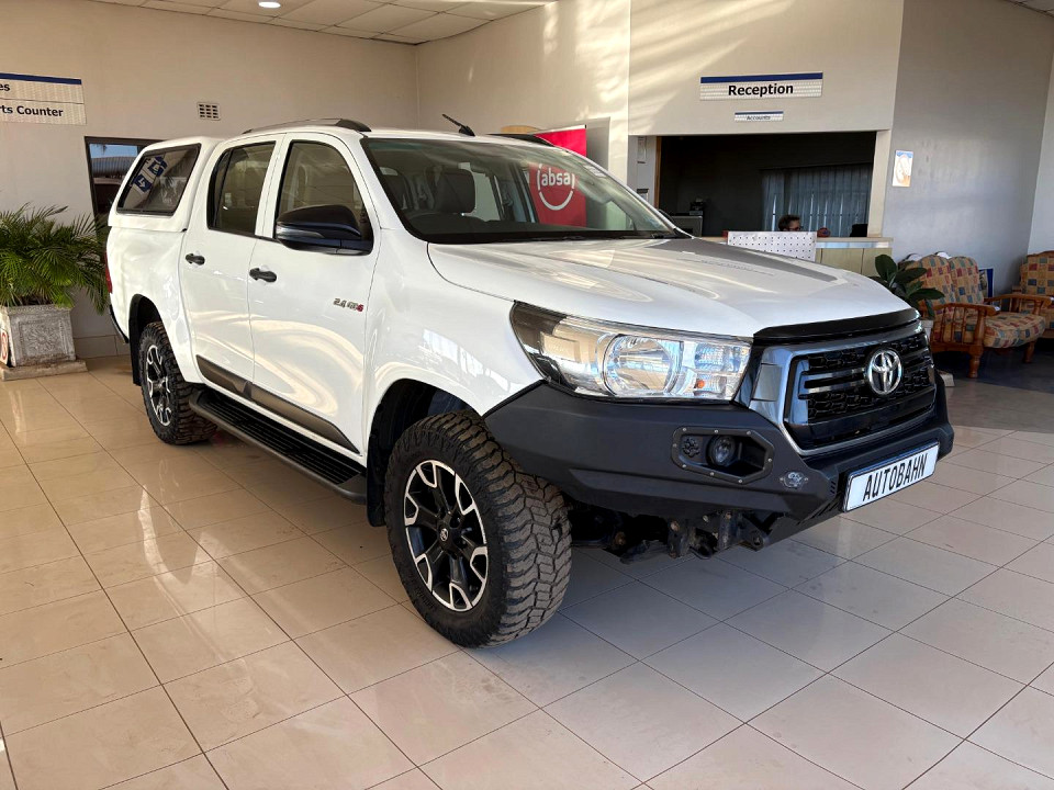 Toyota Hilux 2.4GD-6 double cab 4x4 SRX auto, image 1