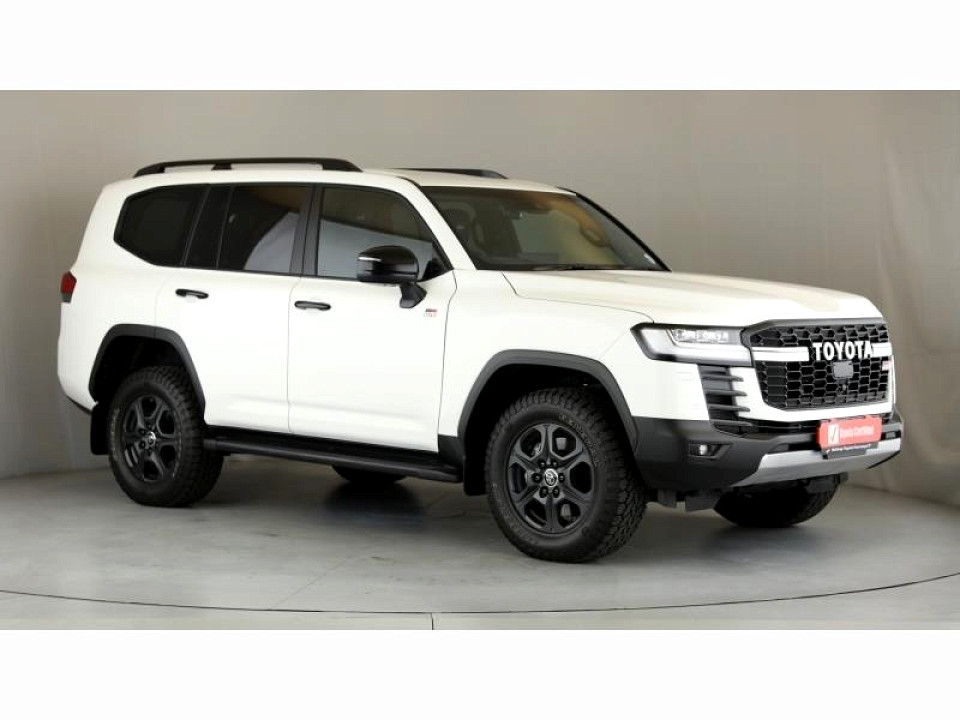 Toyota Land Cruiser 300 V6 3.5T GR-S, image 1