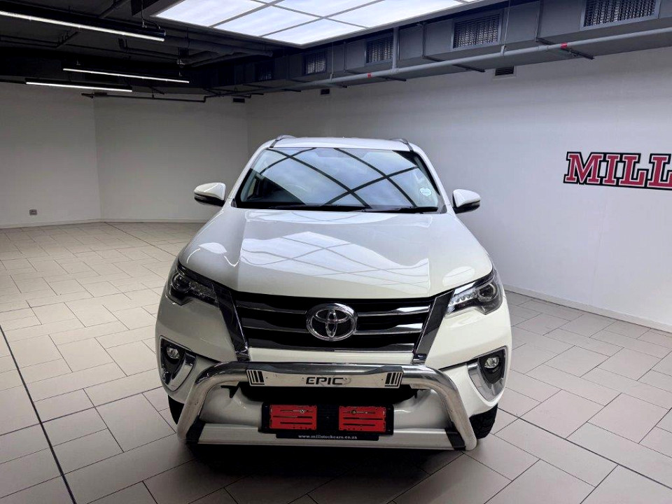 TOYOTA FORTUNER 2.8GD-6 EPIC A/T, image 2