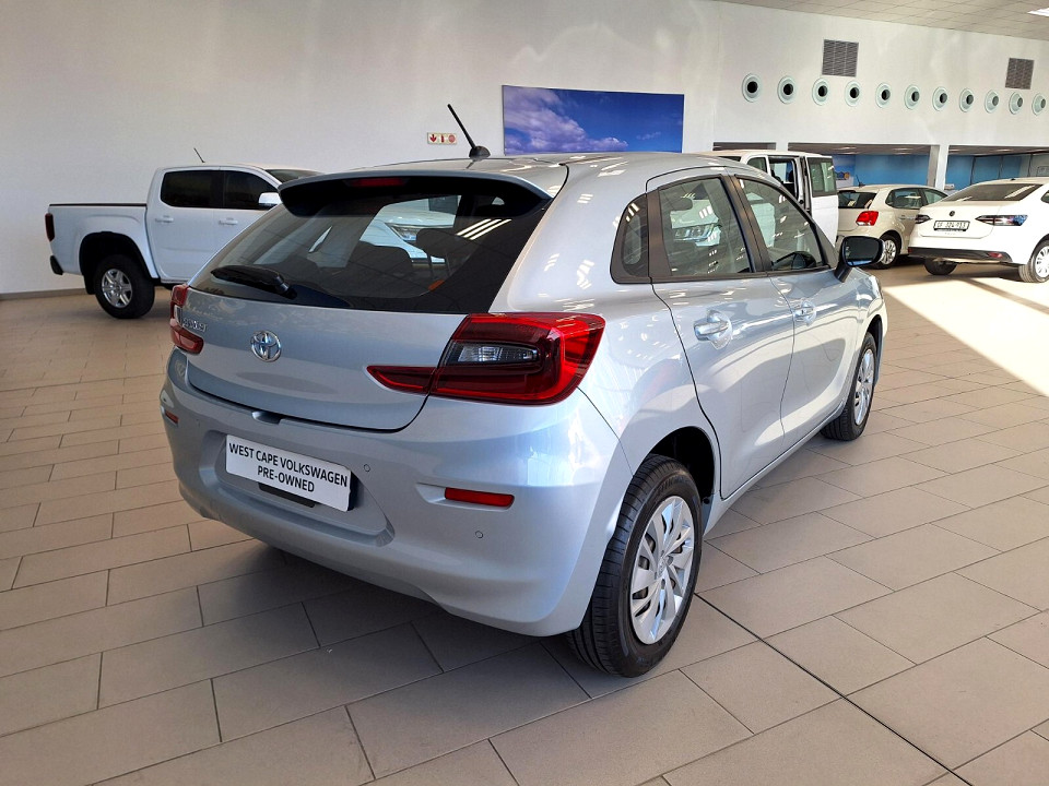 TOYOTA STARLET 1.5 Xi, image 2