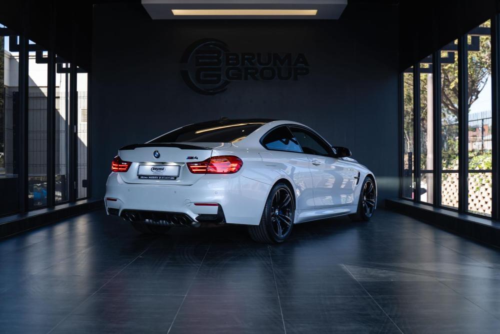 BMW M4 Coupe M-DCT, image 2