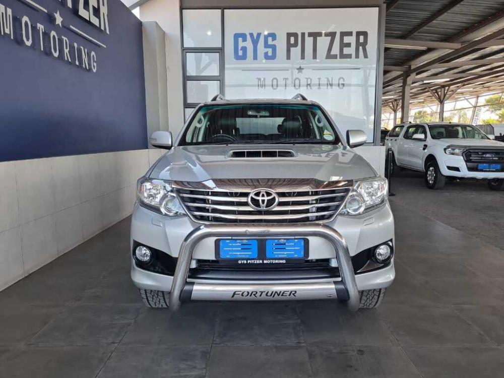 Toyota Fortuner 3.0D-4D, image 2