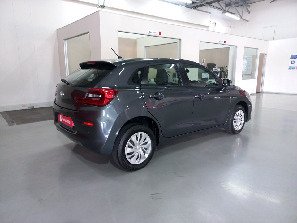 TOYOTA STARLET 1.5 Xi, image 2