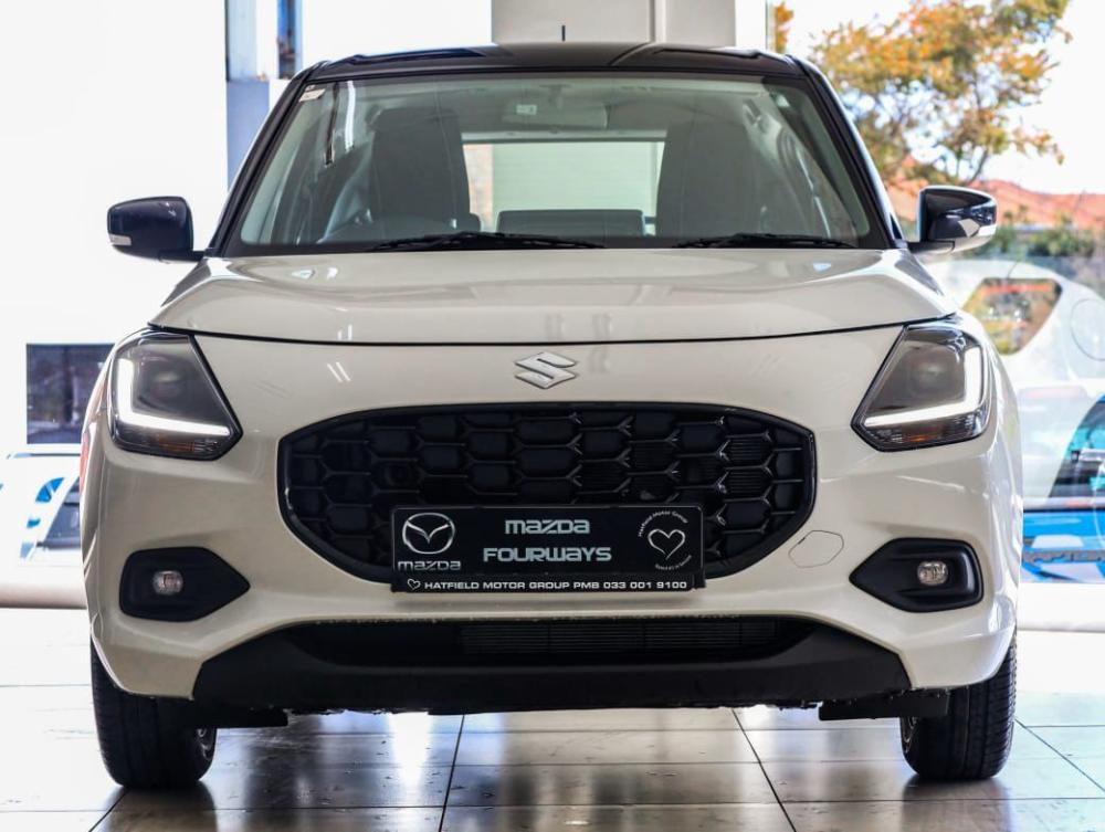 Suzuki Swift 1.2 GLX CVT, image 2