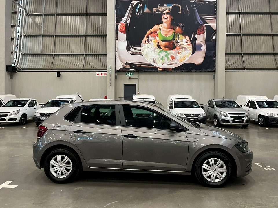 VOLKSWAGEN POLO 1.0 TSI TRENDLINE, image 2