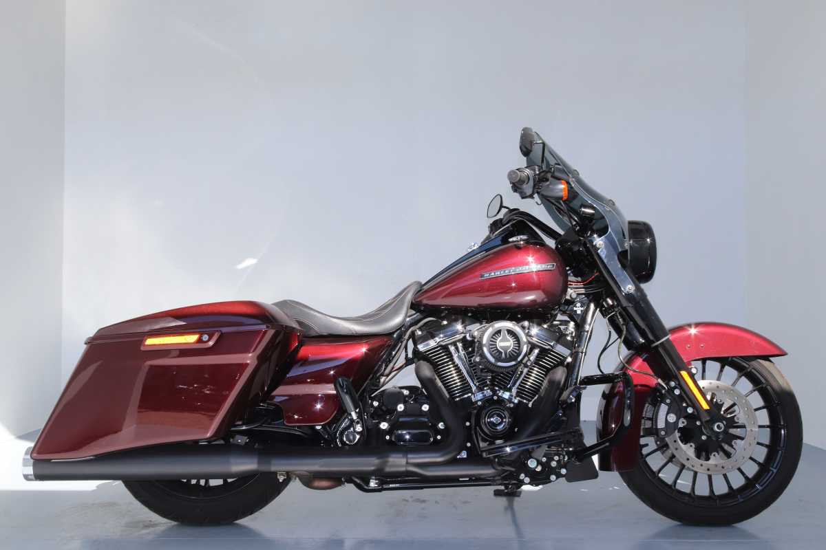 HARLEY DAVIDSON ROAD KING SPECIAL 114, image 1