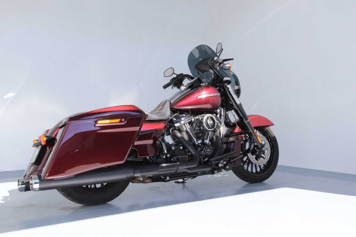 HARLEY DAVIDSON ROAD KING SPECIAL 114, image 2