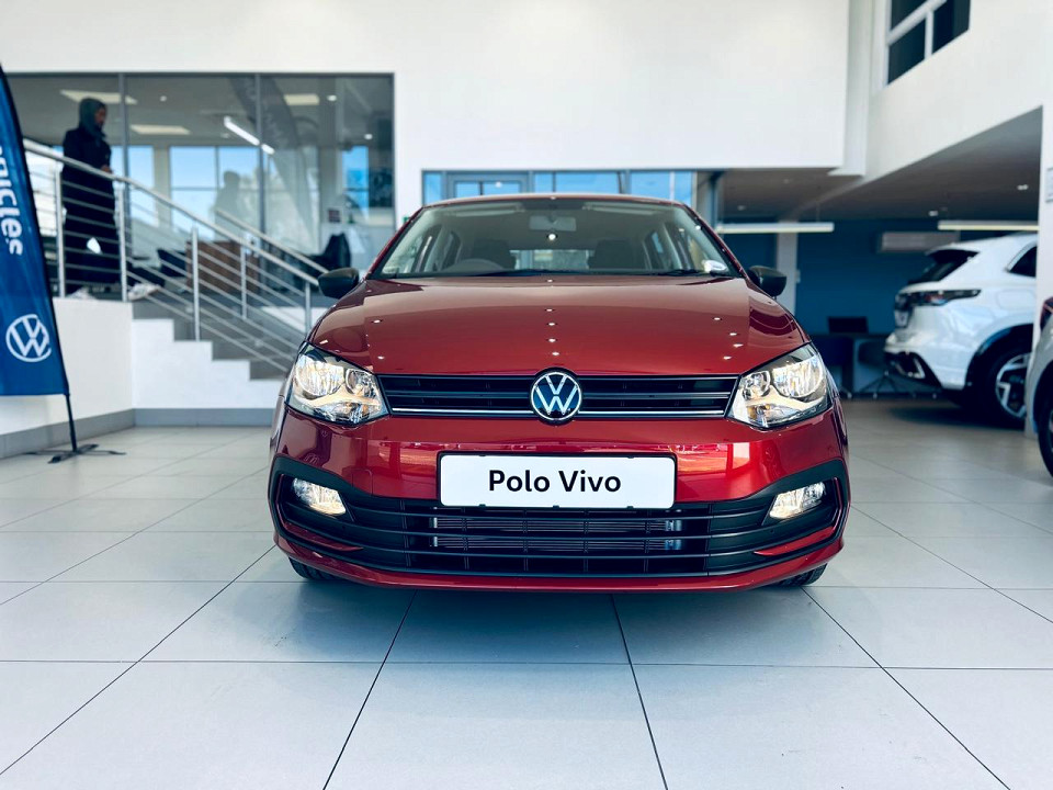 VOLKSWAGEN POLO VIVO 1.4 (5DR), image 1