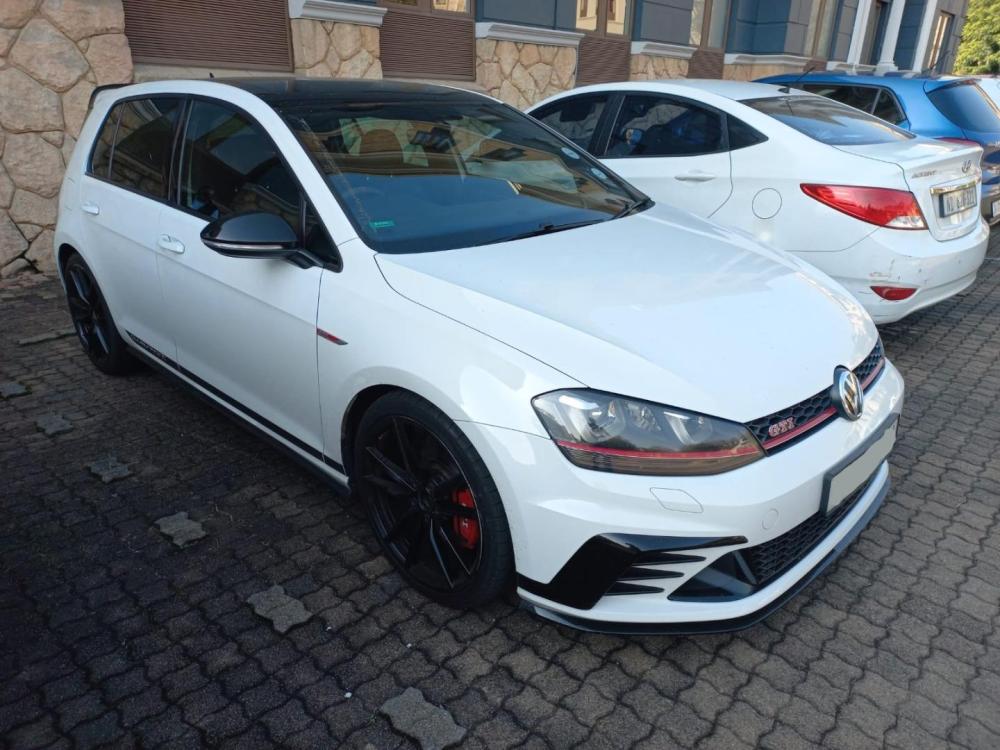 Volkswagen Golf 2.0 TSI GTI Clubsport DSG, image 2