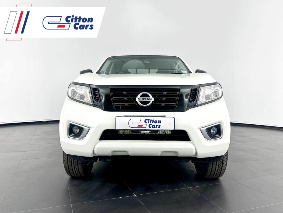 NISSAN NAVARA 2.3D SE 4X4 P/U D/C, image 1