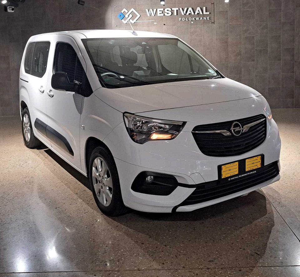 Opel Combo Life Enjoy 1.6TD, image 1
