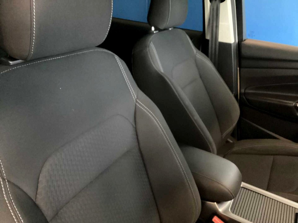 Ford Kuga 1.5T Ambiente auto, image 2