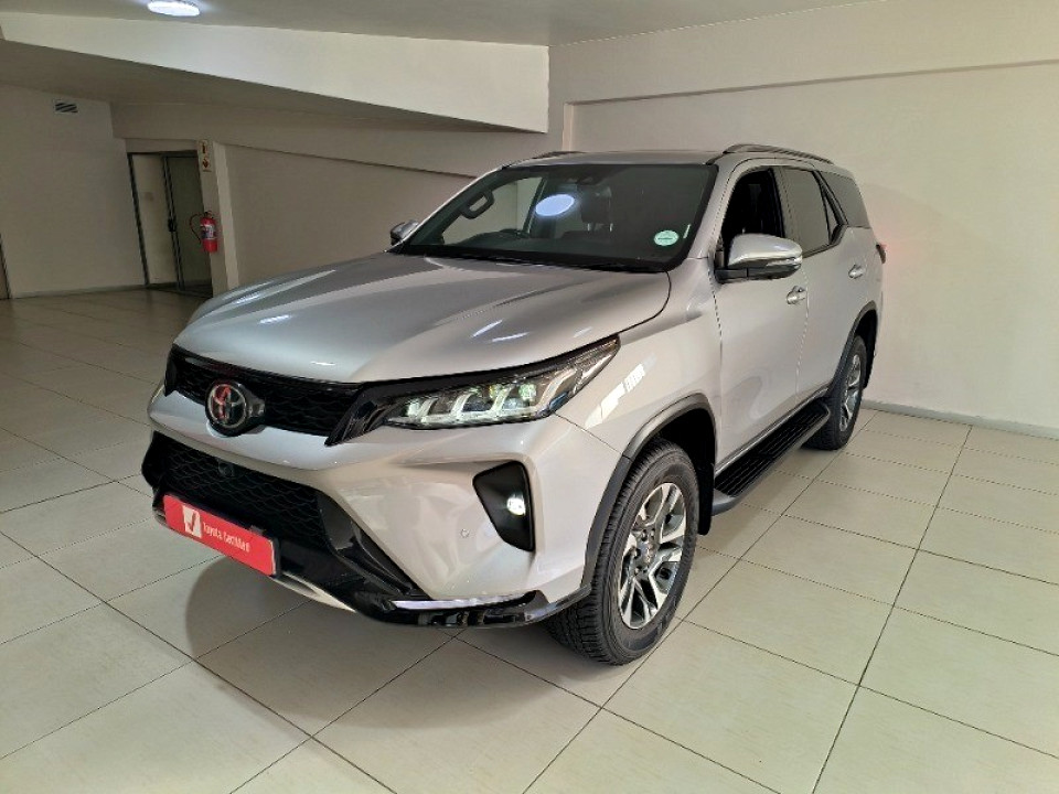 TOYOTA FORTUNER 2.8GD-6 VX A/T, image 1