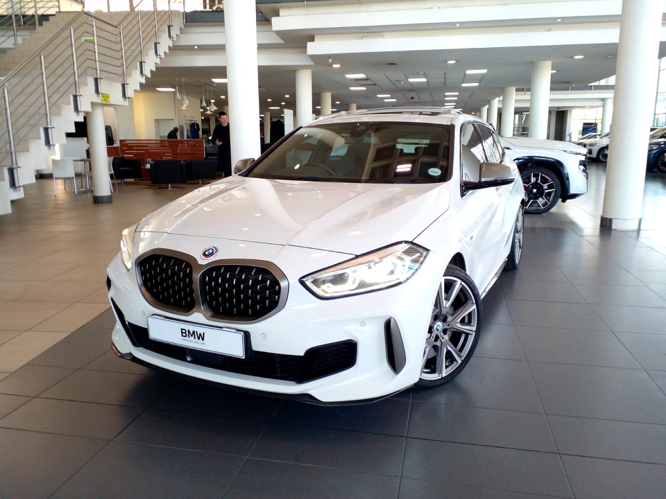 BMW M135i xDrive, image 1