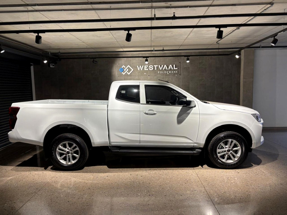 ISUZU D-MAX 1.9 Ddi HR LS A/T E-CAB, image 2