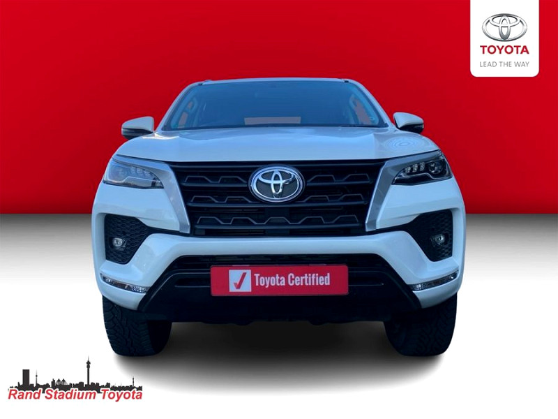 Toyota Fortuner 2.4GD-6 R/B A/T, image 2