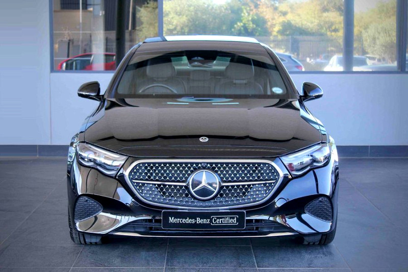 MERCEDES-BENZ E 200, image 2
