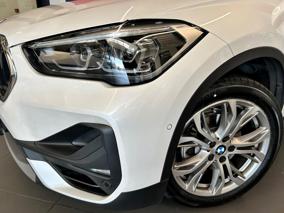 BMW X1 sDrive18i, image 2