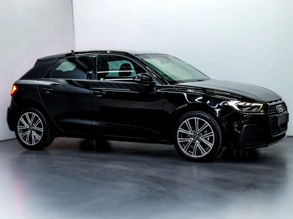 AUDI A1 SPORTBACK 1.5 TFSI S-LINE S TRONIC (35 TFSI), image 2