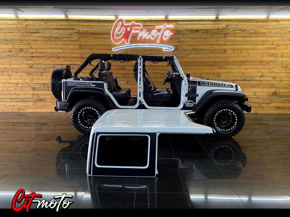 JEEP WRANGLER 3.8 UNLTD SAHARA A/T, image 2