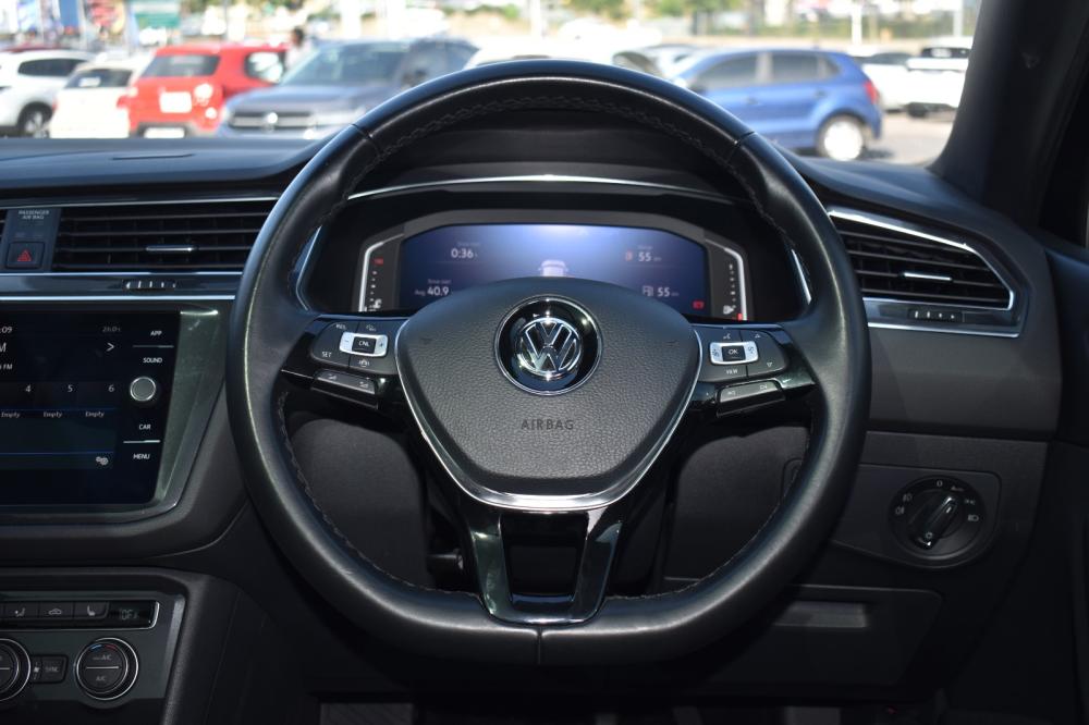 Volkswagen Tiguan Allspace 2.0TSI 4Motion Highline, image 2