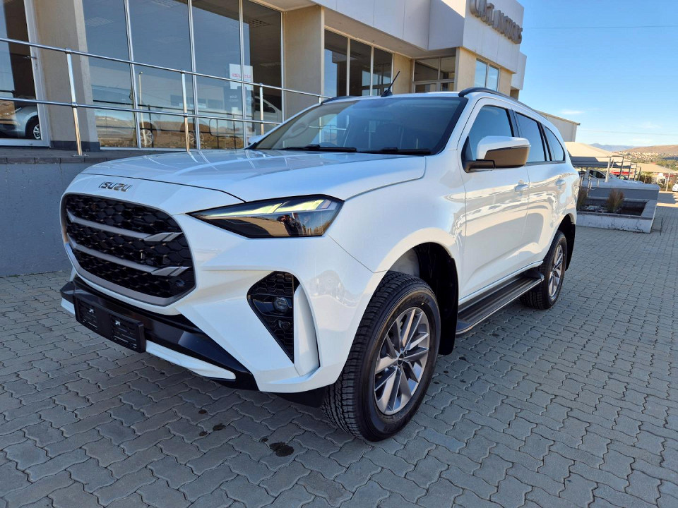 ISUZU MU-X 3.0D LS A/T, image 1