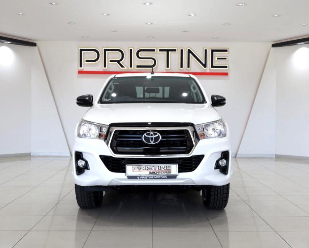 Toyota Hilux 2.4GD-6 double cab 4x4 SRX, image 2