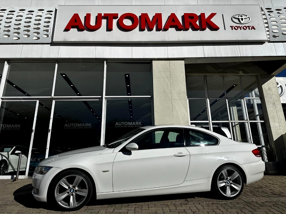 BMW 320i COUPE A/T (E92), image 1