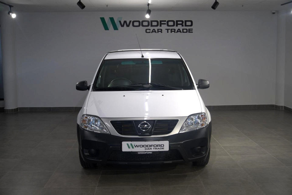 NISSAN NP200 1.6  A/C SAFETY PACK P/U S/C, image 2