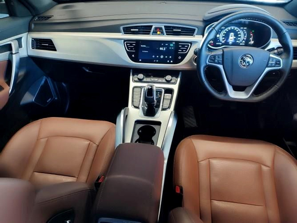 PROTON X70 1.5T PREMIUM, image 2