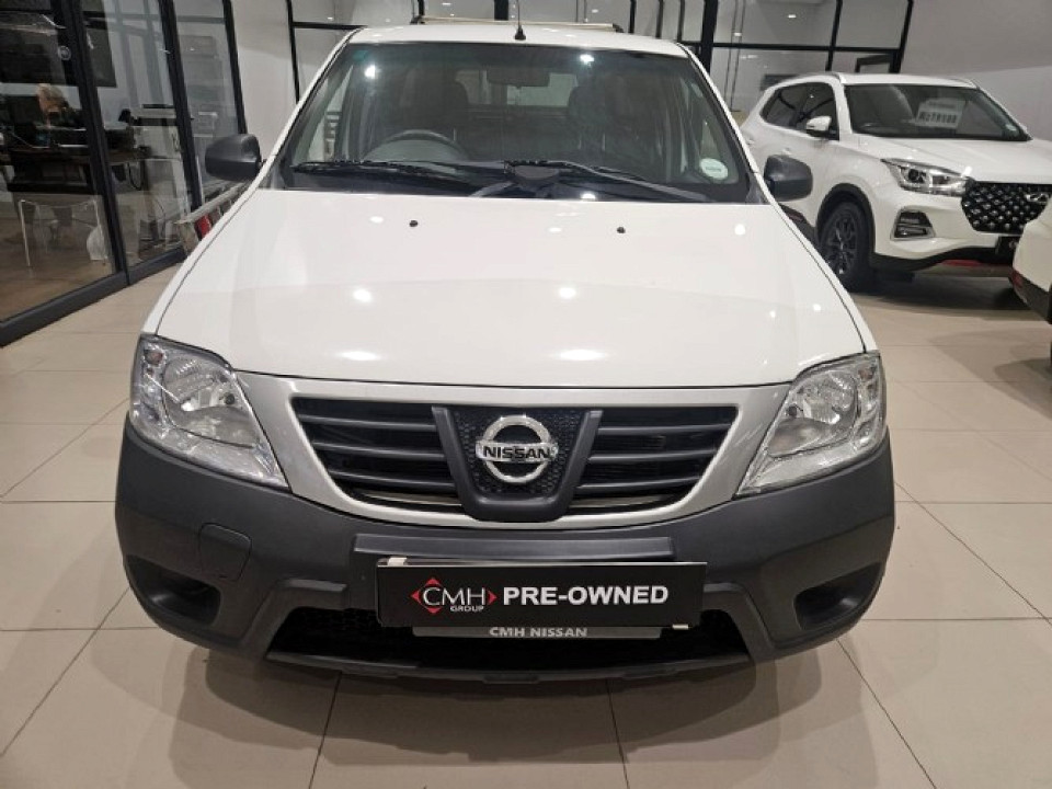 NISSAN NP200 1.6  A/C SAFETY PACK P/U S/C, image 2