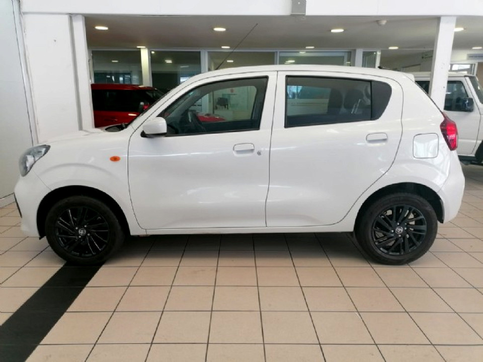 TOYOTA VITZ 1.0 XR, image 2