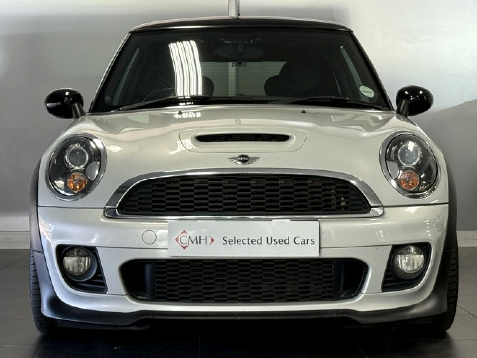 MINI COOPER JCW, image 2