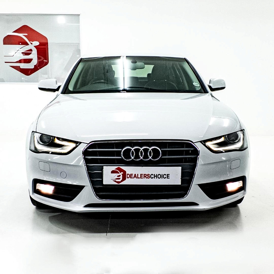 AUDI A4 2.0 TDI SE MULTITRONIC, image 2