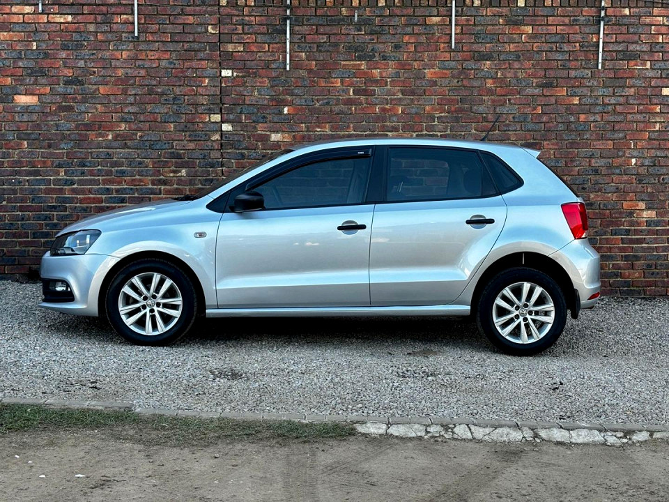 VOLKSWAGEN POLO VIVO 1.4 TRENDLINE (5DR), image 2