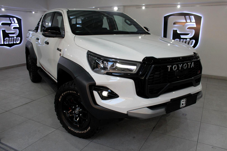 TOYOTA HILUX 2.8 GD-6 GR-S 4X4 A/T P/U D/C, image 1