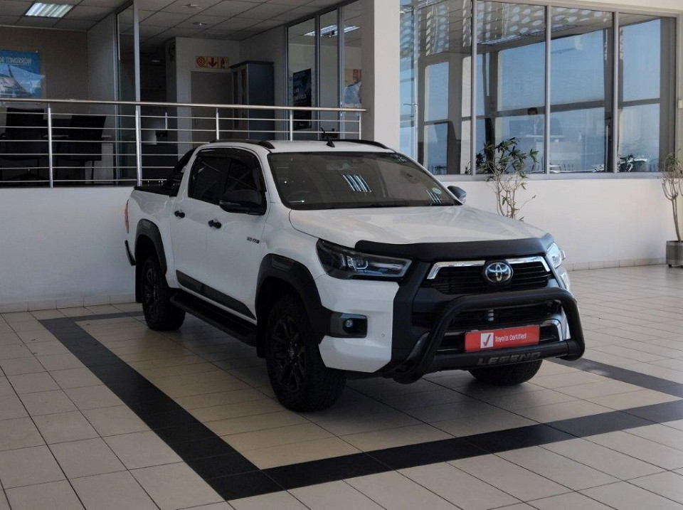Toyota Hilux Double Cab 2.8GD6 4X4 Legend AT, image 1