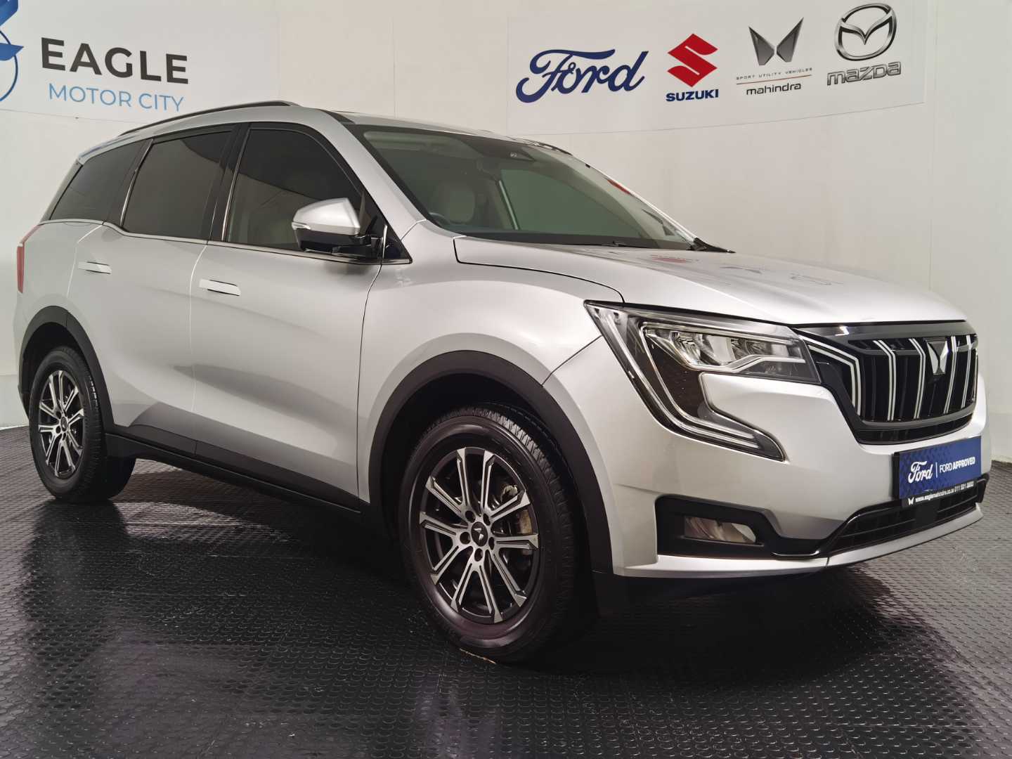 MAHINDRA XUV 700 2.0 AX7L A/T (7 SEATER), image 1