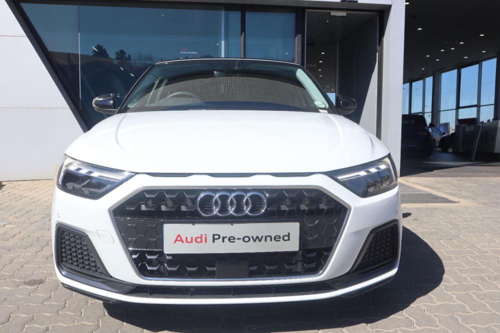 Audi A1 Sportback Sportback Advanced 30 TFSI S tronic, image 2