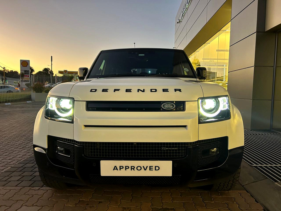 LAND ROVER DEFENDER 110 D300 HSE X-DYNAMIC, image 2