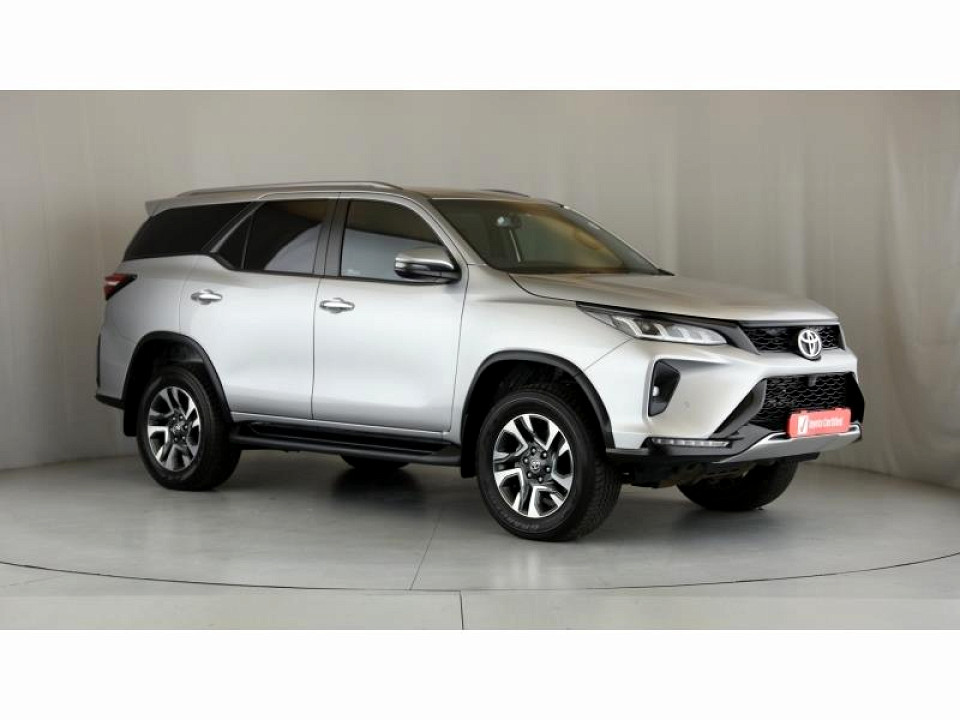 TOYOTA  FORTUNER 2.8GD-6 R/B A/T, image 1