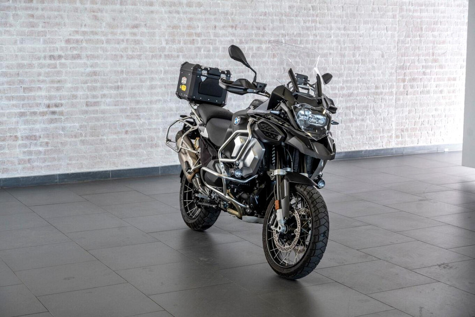 BMW R 1250 GS ADVENTURE MU TRIPLE BLACK, image 2