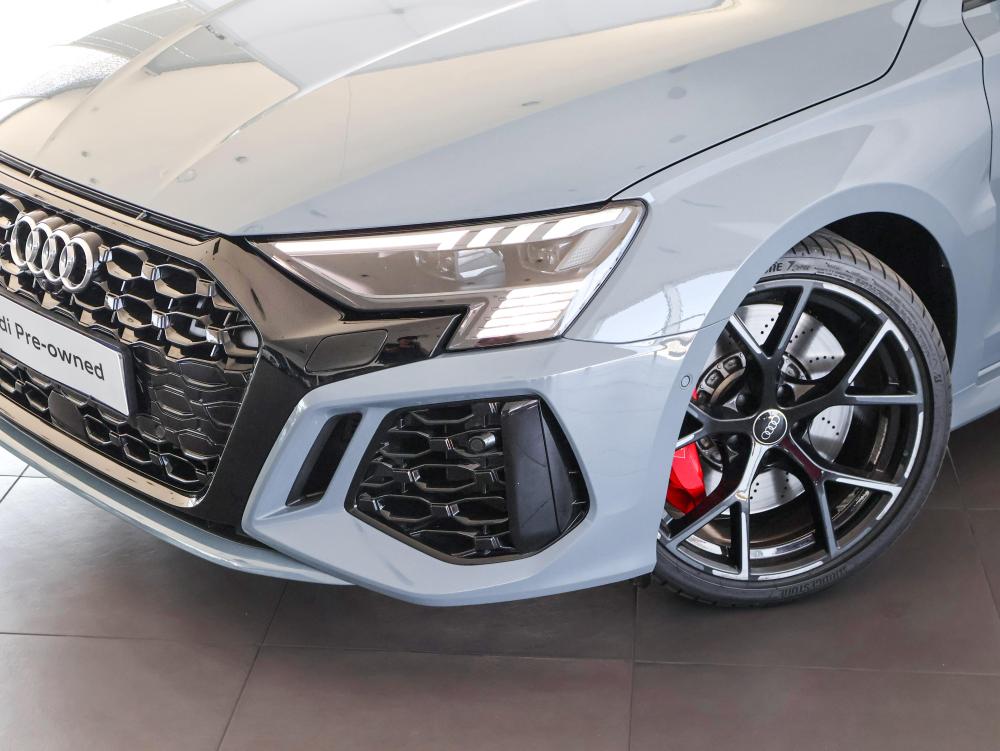 Audi RS3 Sportback quattro S Tronic, image 2