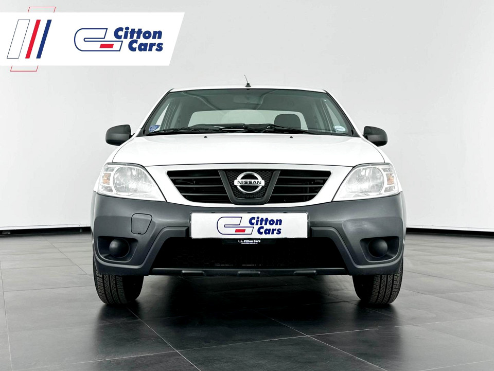 NISSAN NP200 1.6  A/C SAFETY PACK P/U S/C, image 1