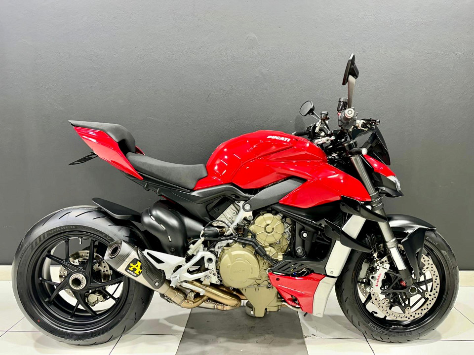 DUCATI V4, image 2