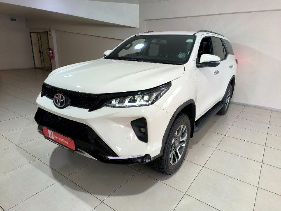 TOYOTA FORTUNER 2.8GD-6 4X4 A/T, image 1
