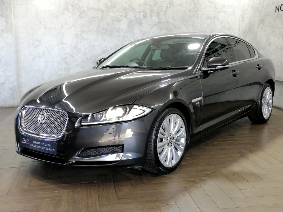 Jaguar XF 3.0 Supercharged Premium Luxury, image 2