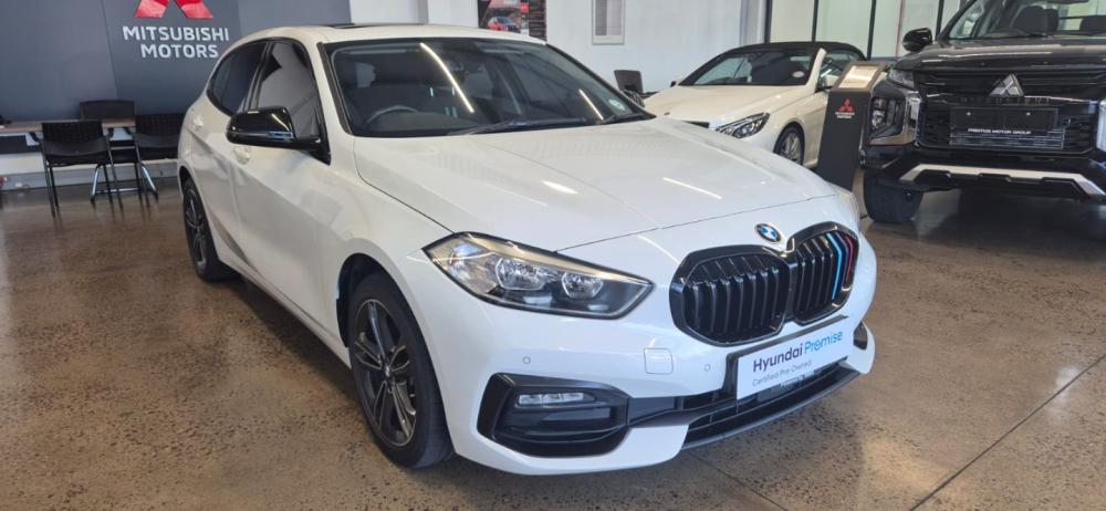 BMW 118i Sport Line, image 1