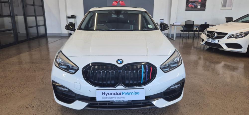 BMW 118i Sport Line, image 2