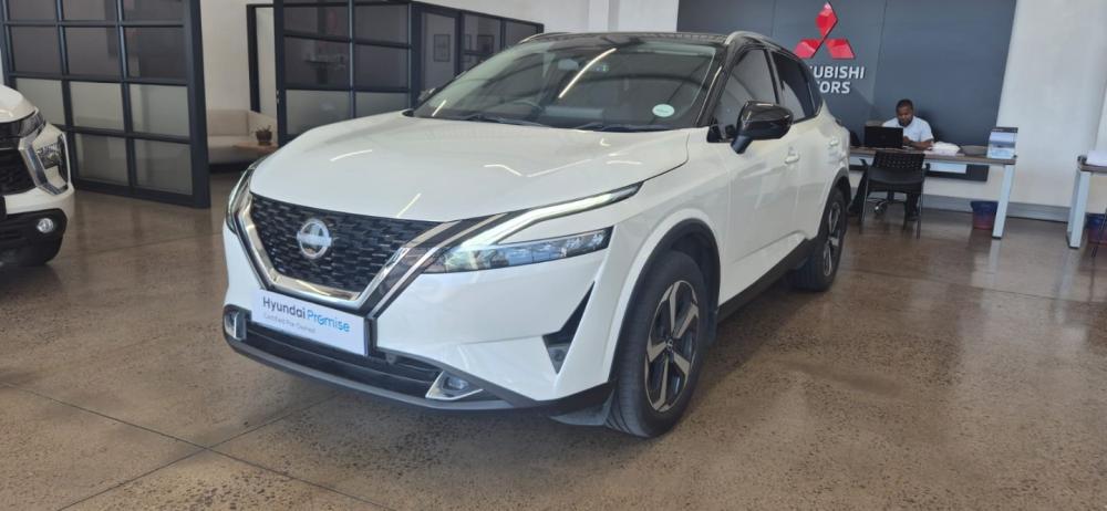 Nissan Qashqai 1.3T Acenta Xtronic CVT, image 2